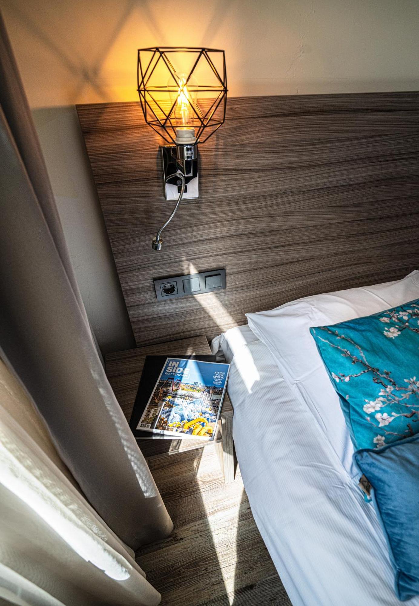 Hotel Milano Rotterdam Esterno foto